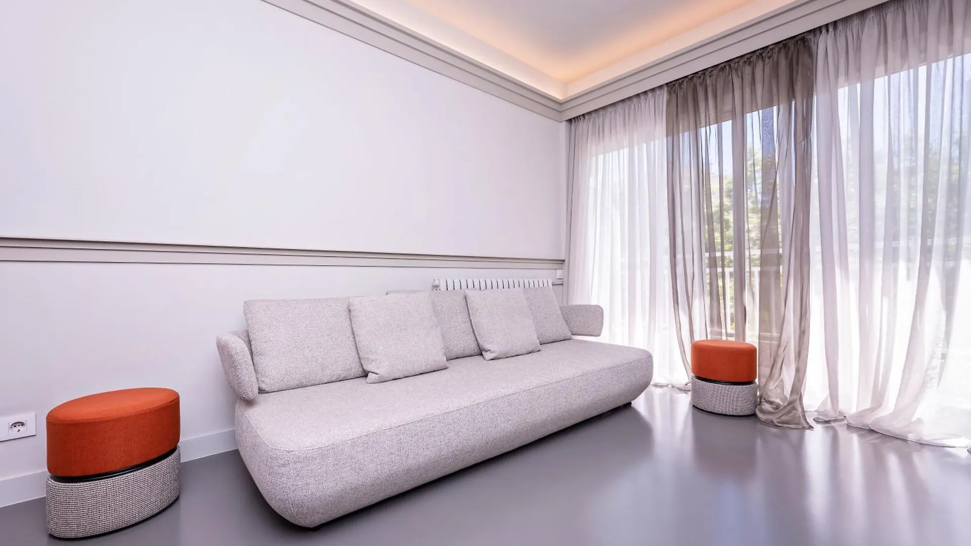 Sweett - Gaudi Avenue Apartment Barcelona