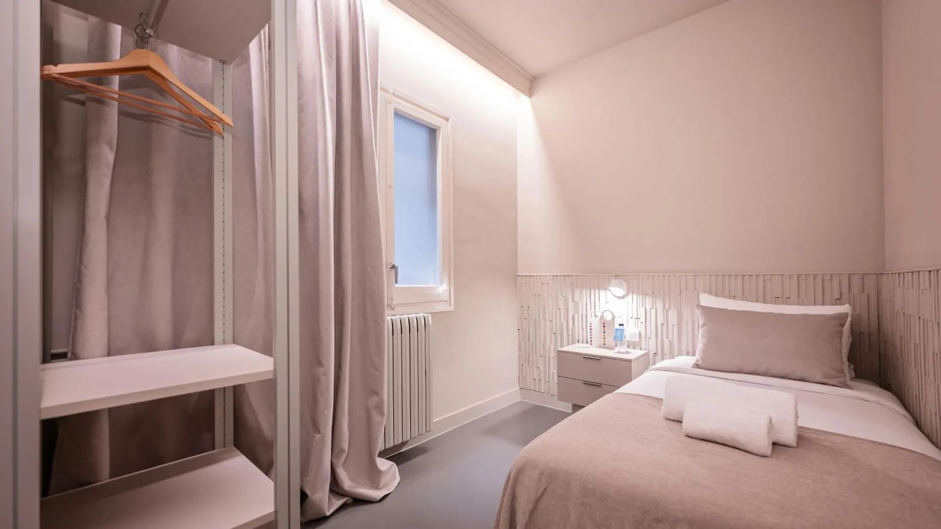 Sweett - Gaudi Avenue Apartment Barcelona
